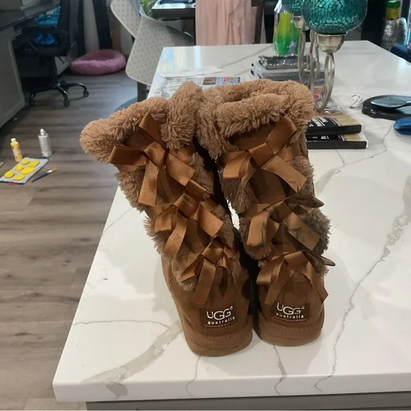 UGG Brown Lace Up Boots - Picture 2 of 4